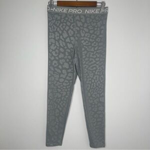 Women's Pro Dri-Fit Tights All Over Print 7/8' Gray Cheetah Print Size Medium